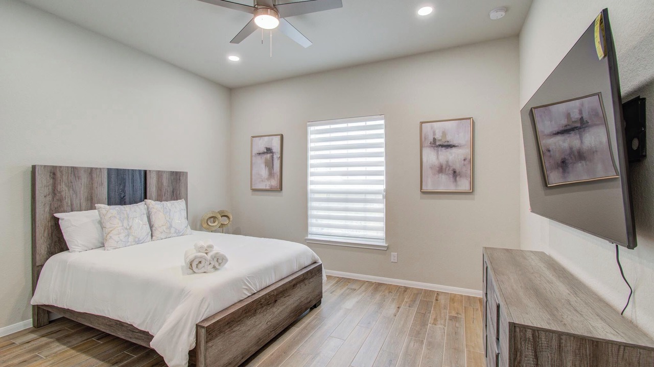 Photo of Bedroom in Waller
