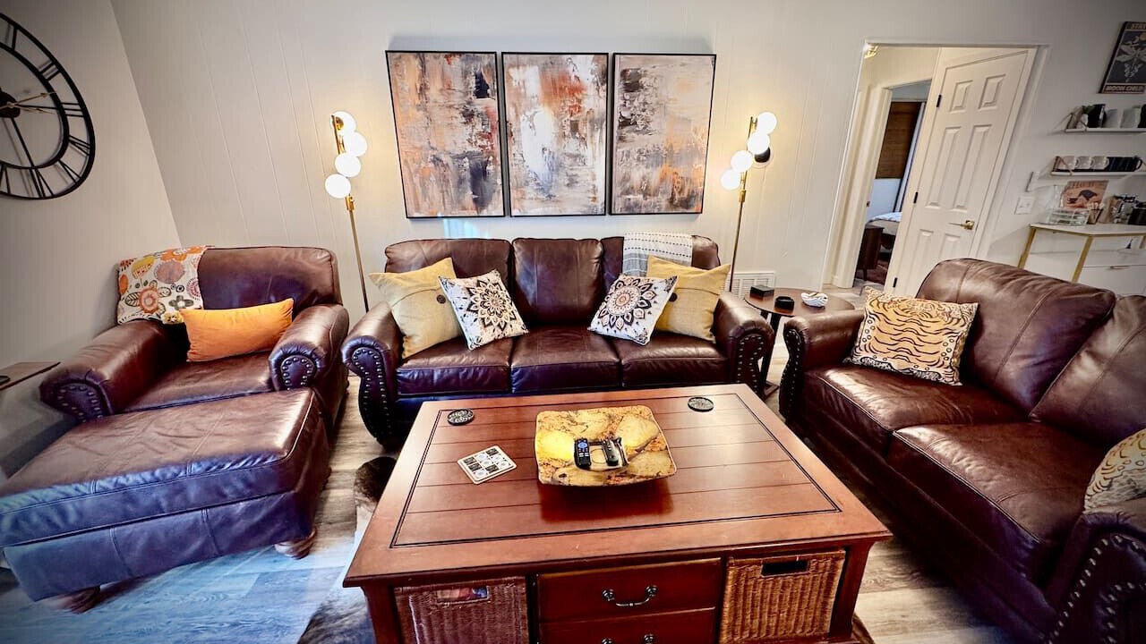 Photo of Livingroom in Greers Ferry