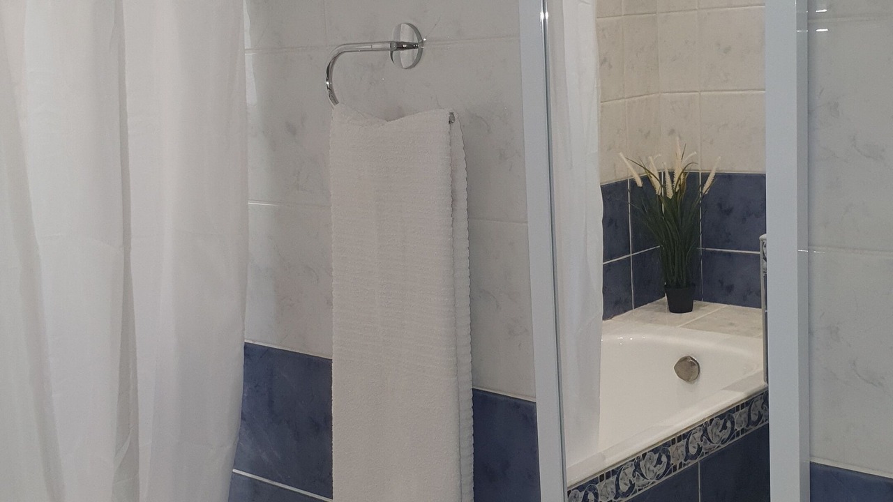 Photo of Bathroom in Nyons