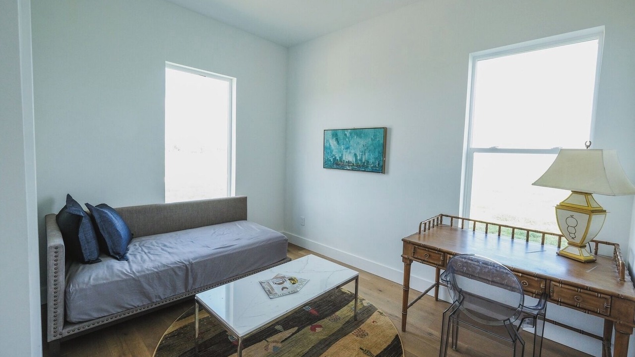 Photo of Livingroom in Carmine