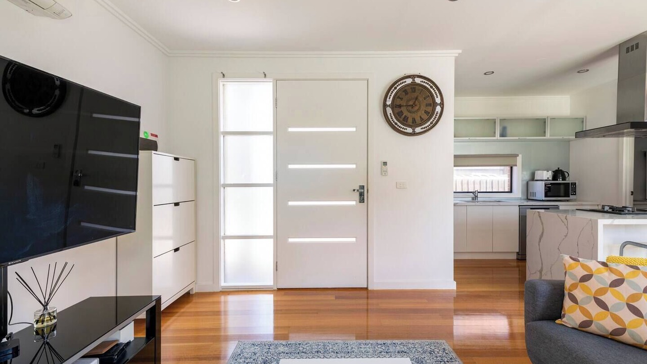 Photo of Livingroom in Glen Waverley