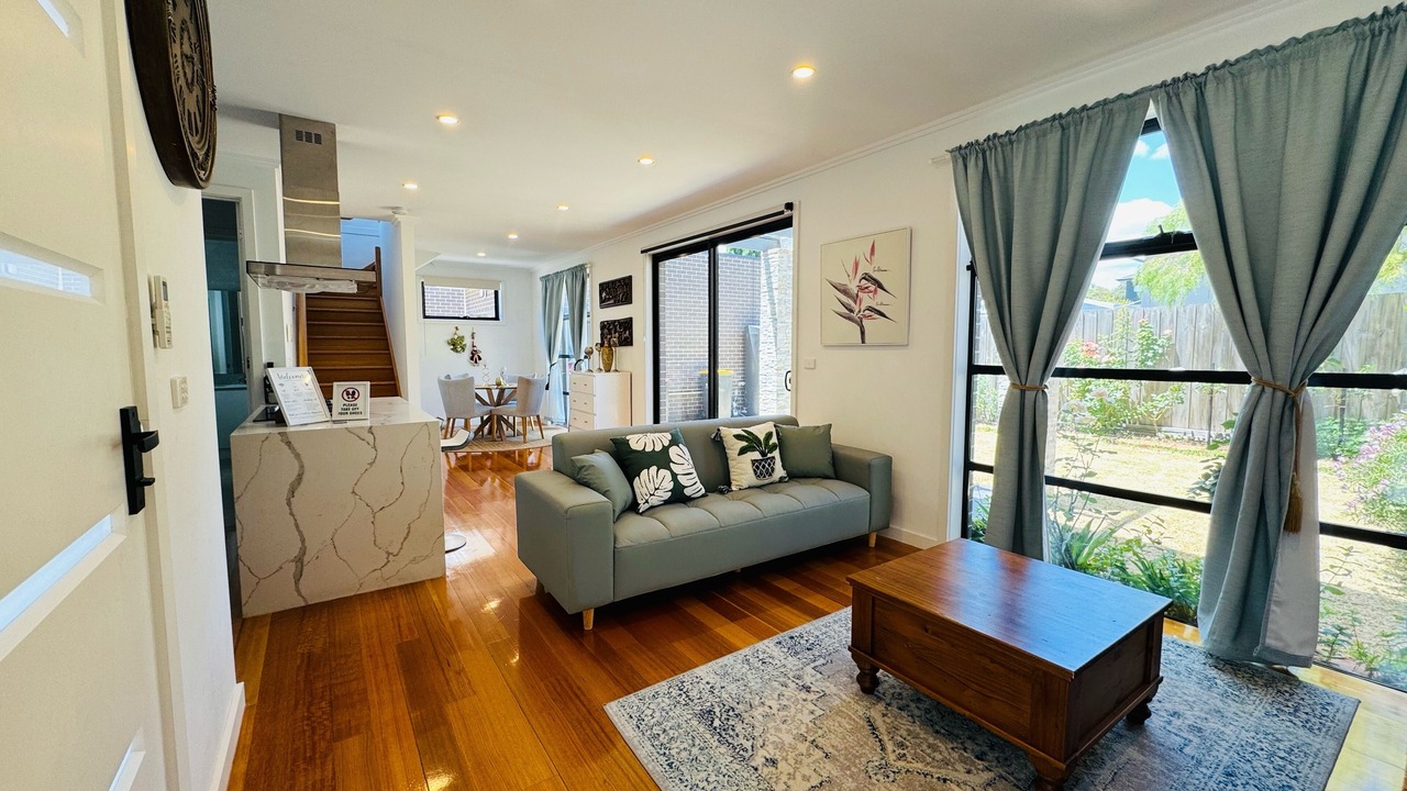 Photo of Livingroom in Glen Waverley