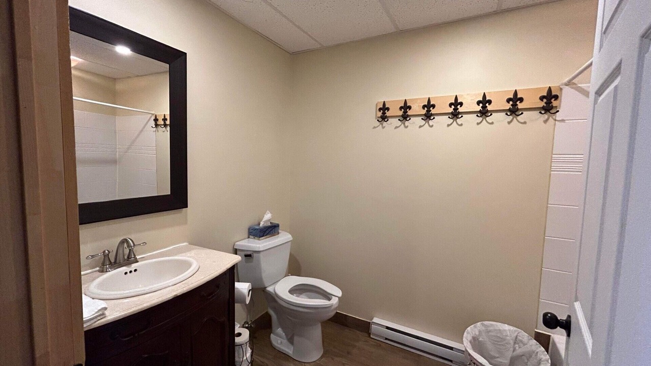 Photo of Bathroom in Saint-Luc-de-Bellechasse