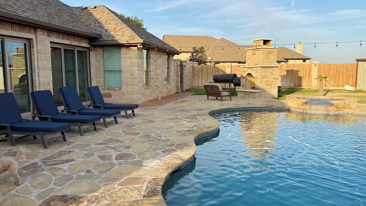 Photo of Outdoor in Midland