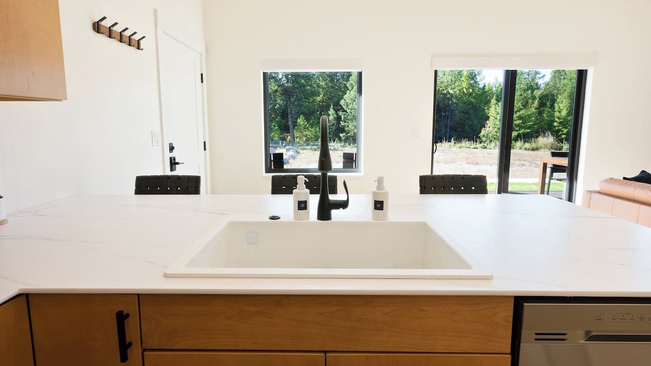 Photo of Others in Lakeside