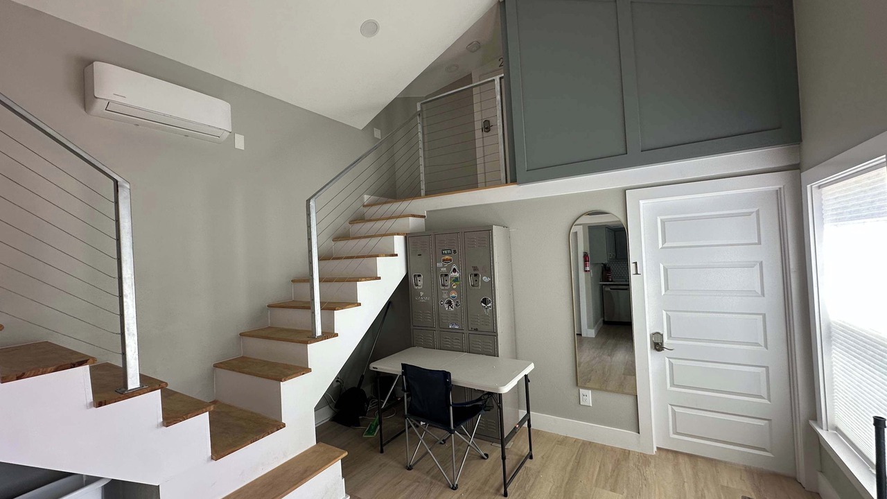 Photo of Livingroom in Garfield