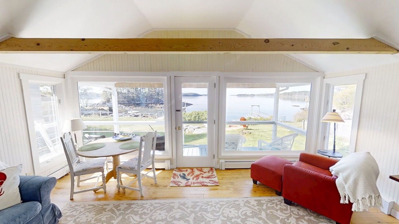 Photo of Livingroom in West Bath