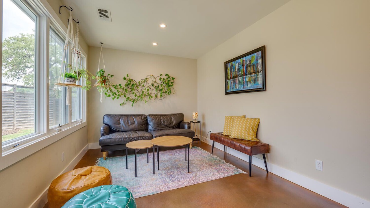 Photo of Livingroom in Cherrywood