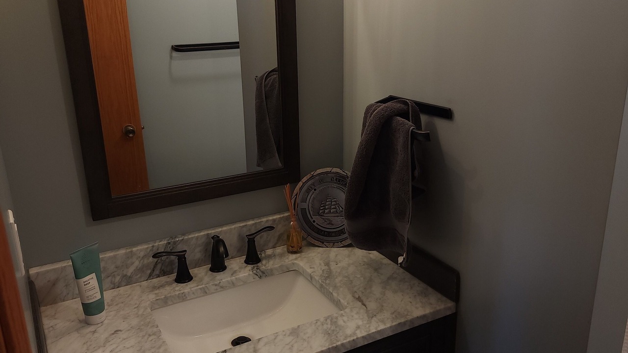 Photo of Bathroom in Gibbon