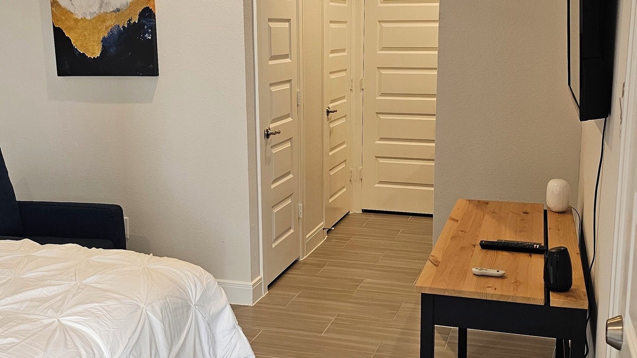 Photo of Bedroom in South Main