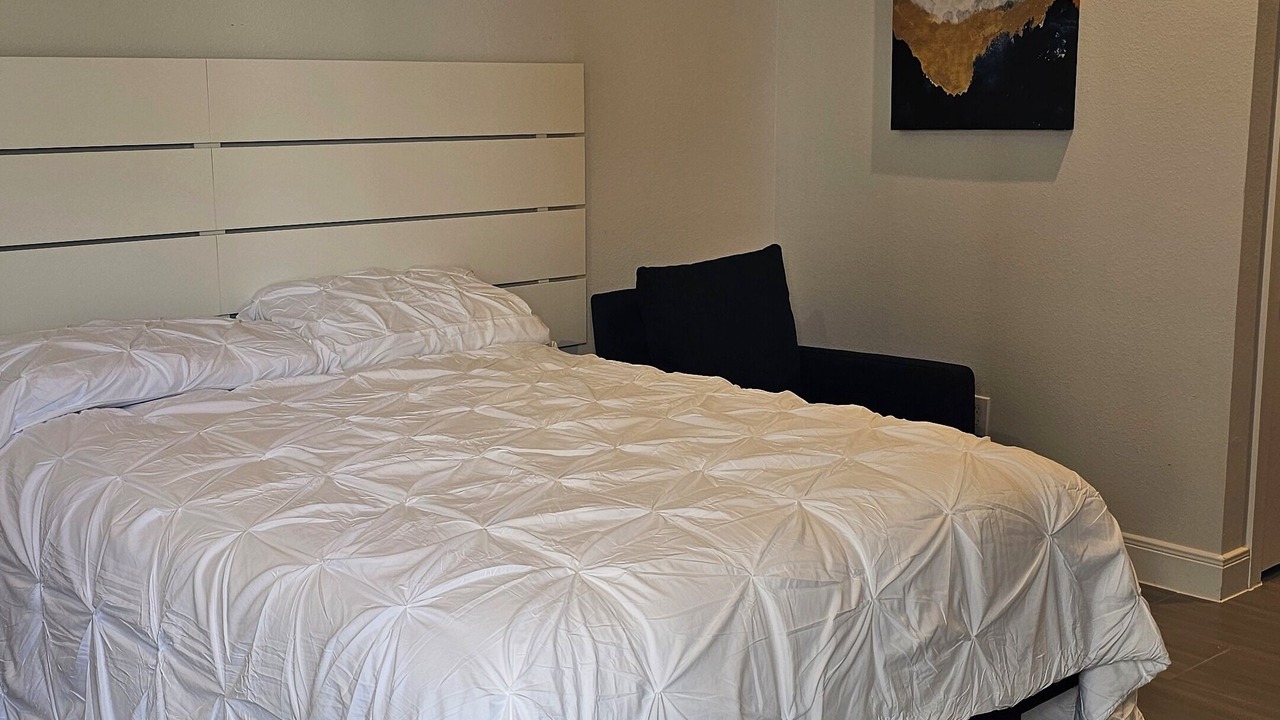 Photo of Bedroom in South Main