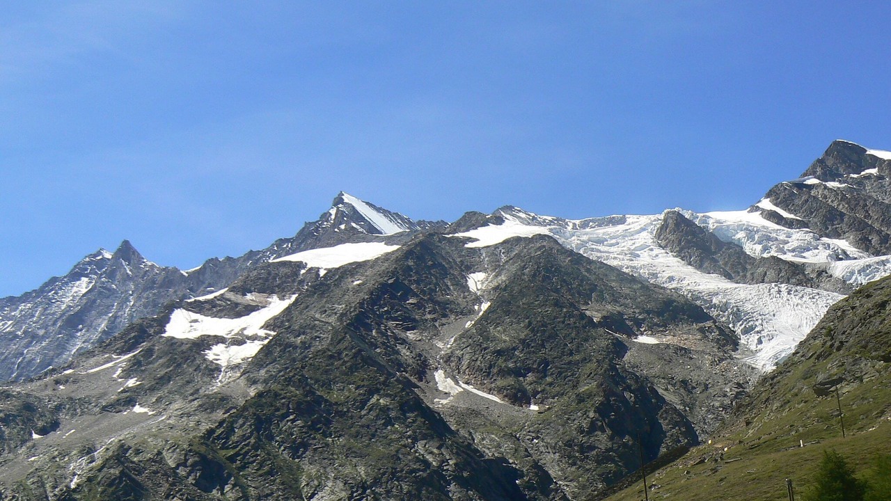 Photo of Others in Saas Grund