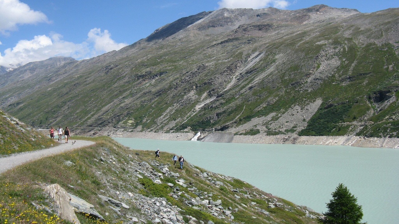 Photo of Others in Saas Grund