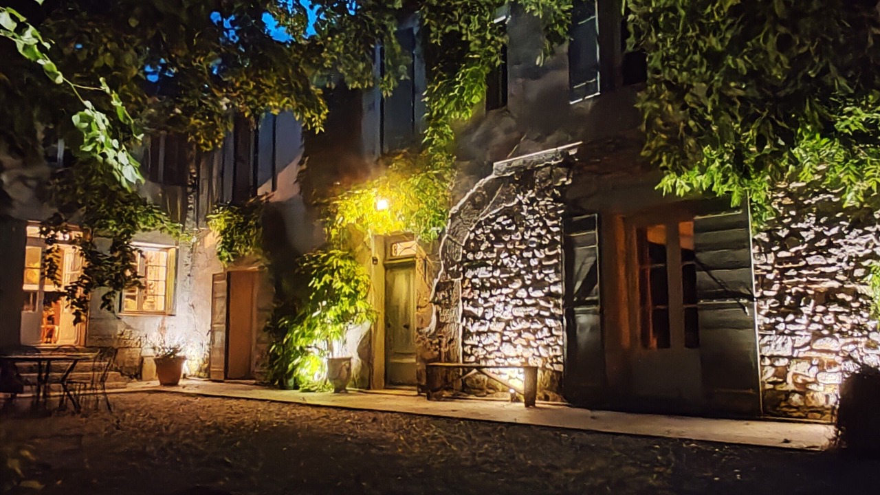 Photo of Outdoor in Camaret-sur-Aigues