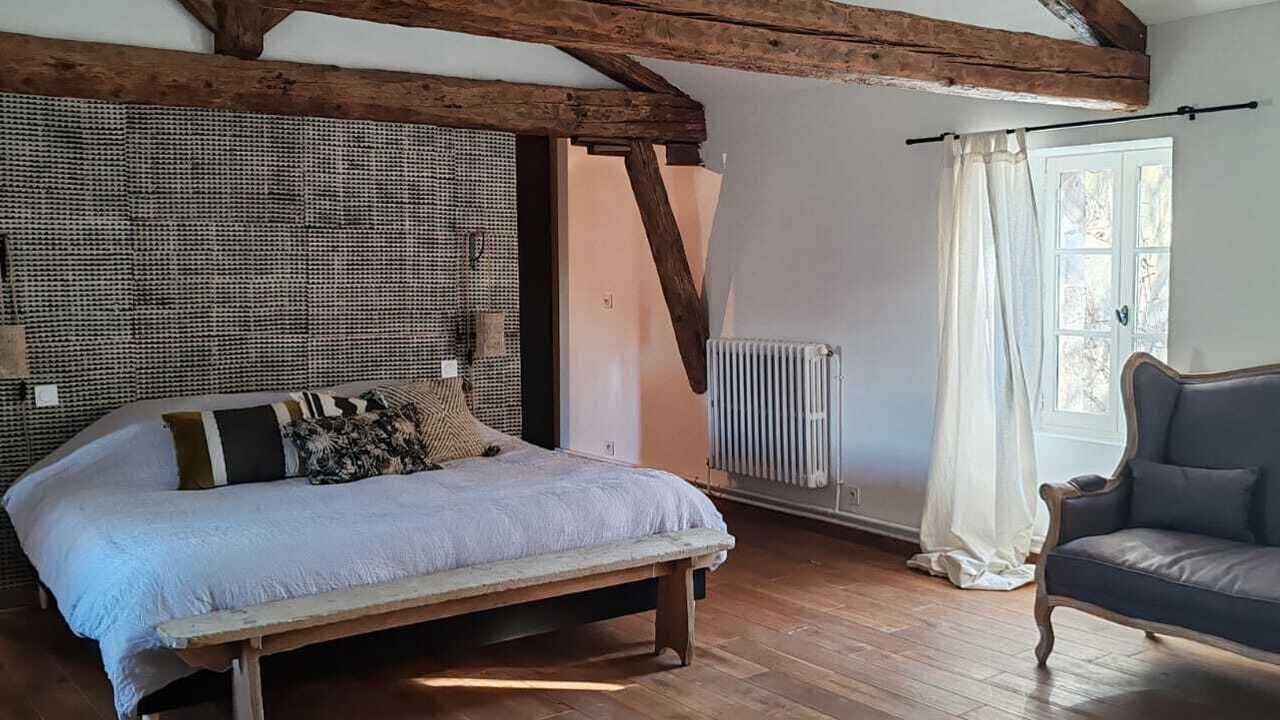 Photo of Bedroom in Camaret-sur-Aigues