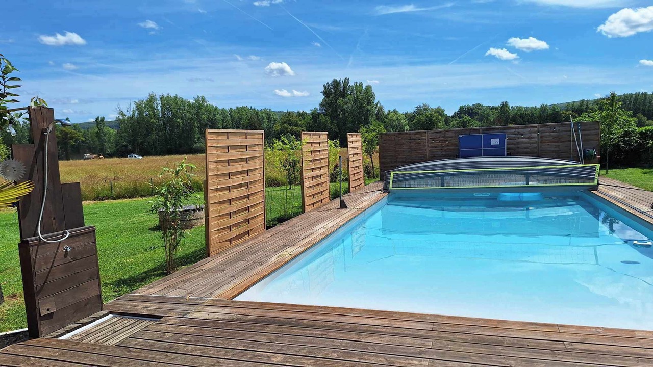 Photo of Outdoor in Saint-Pantaleon-de-Larche