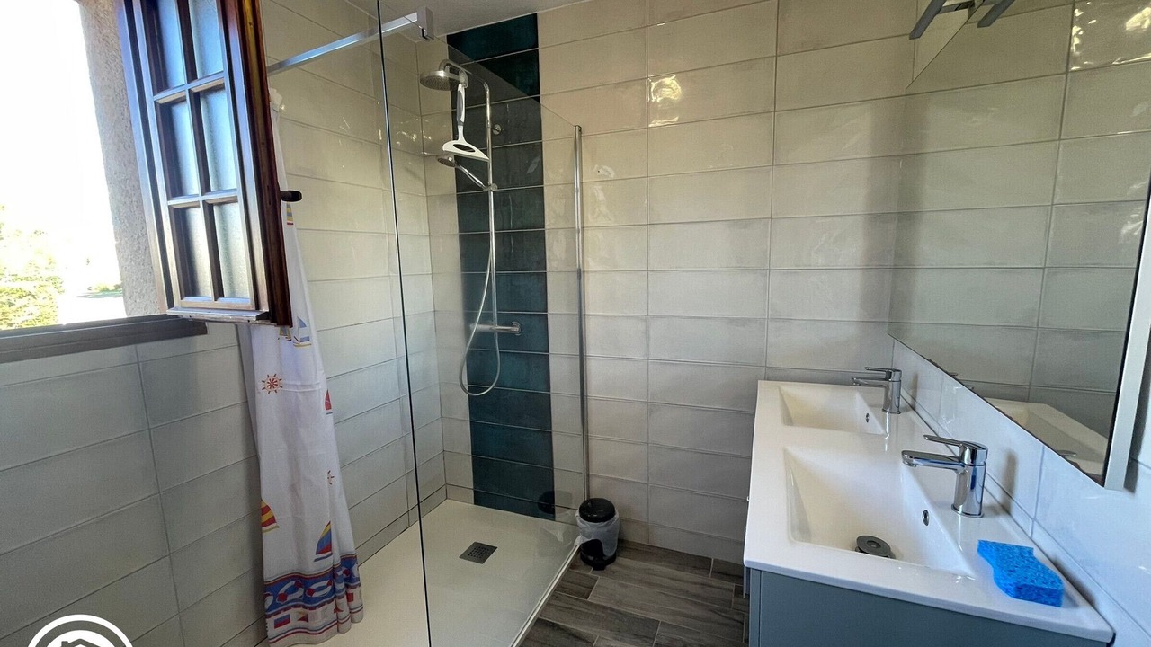 Photo of Bathroom in Jard-sur-Mer