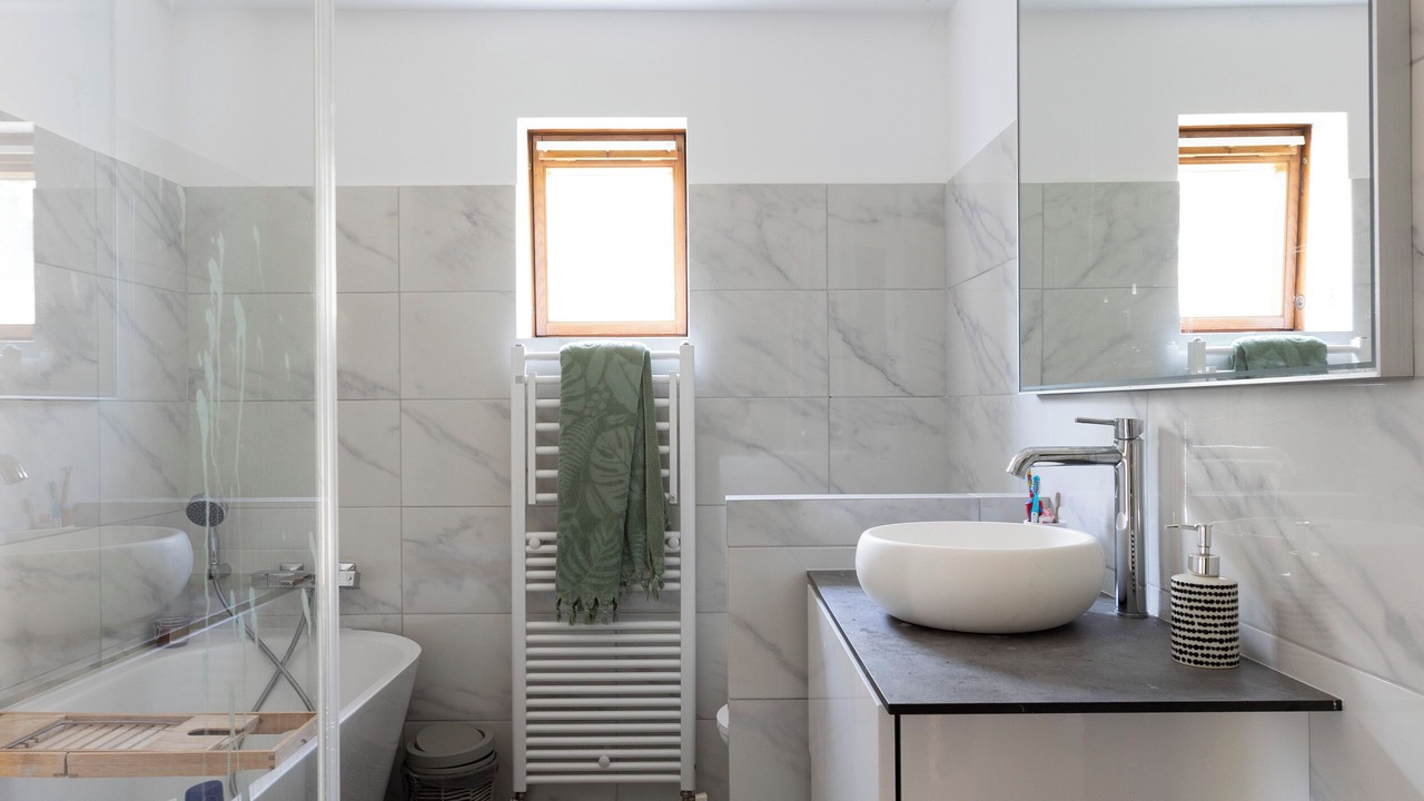 Photo of Bathroom in Le Vesinet