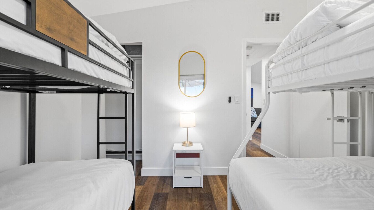 Photo of Bedroom in Loma Alta