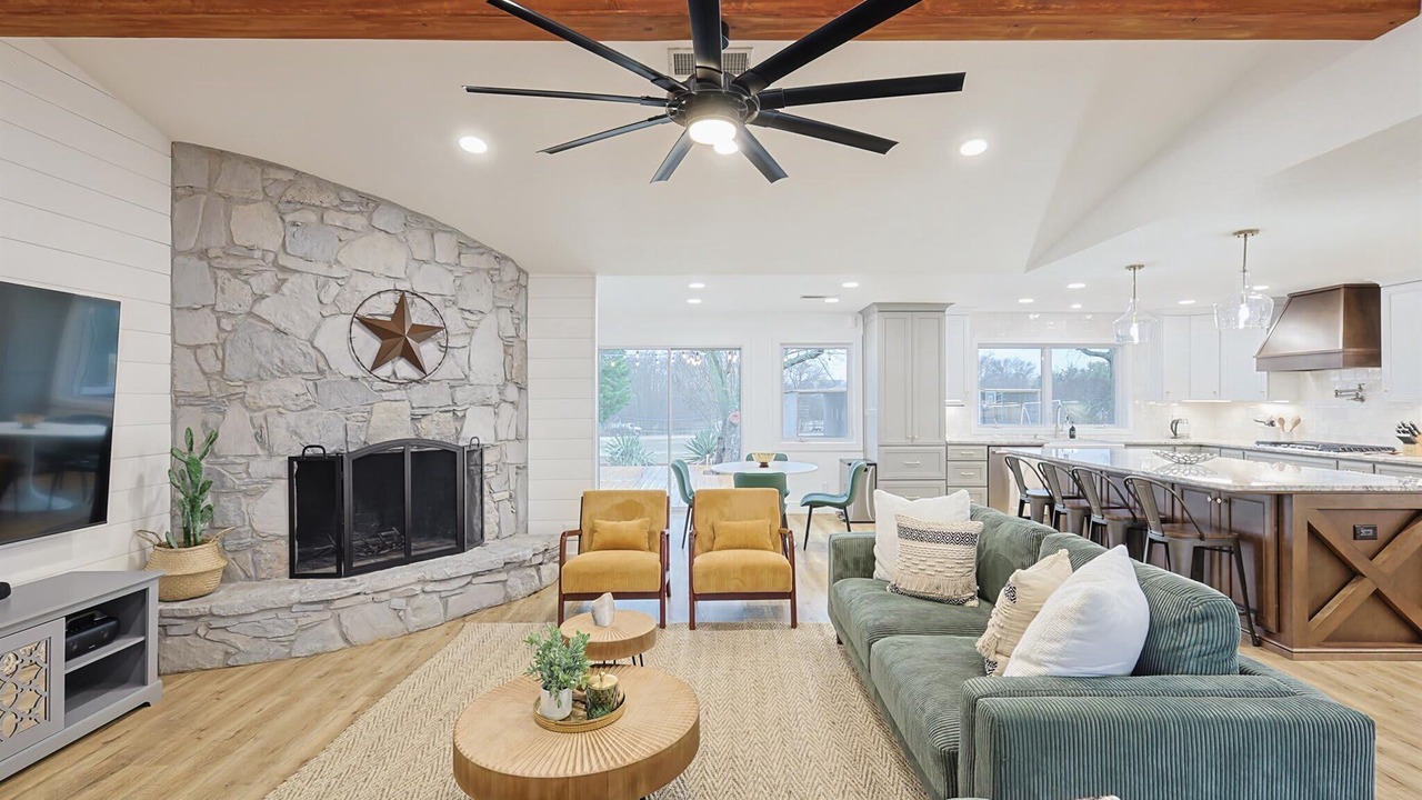 Photo of Livingroom in McKinney
