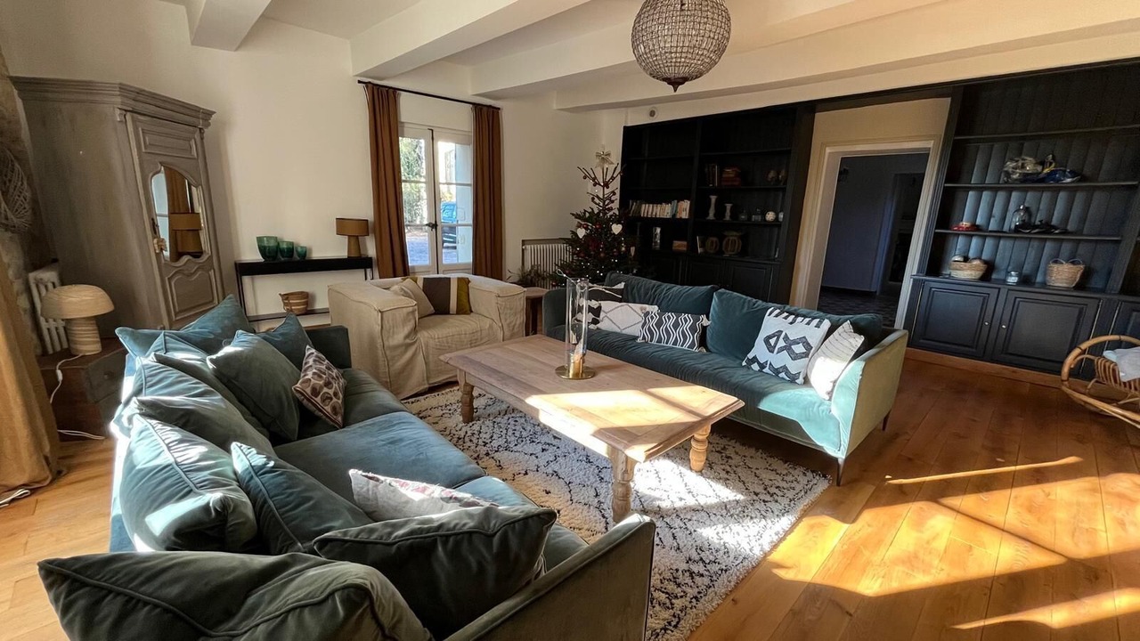 Photo of Livingroom in Camaret-sur-Aigues