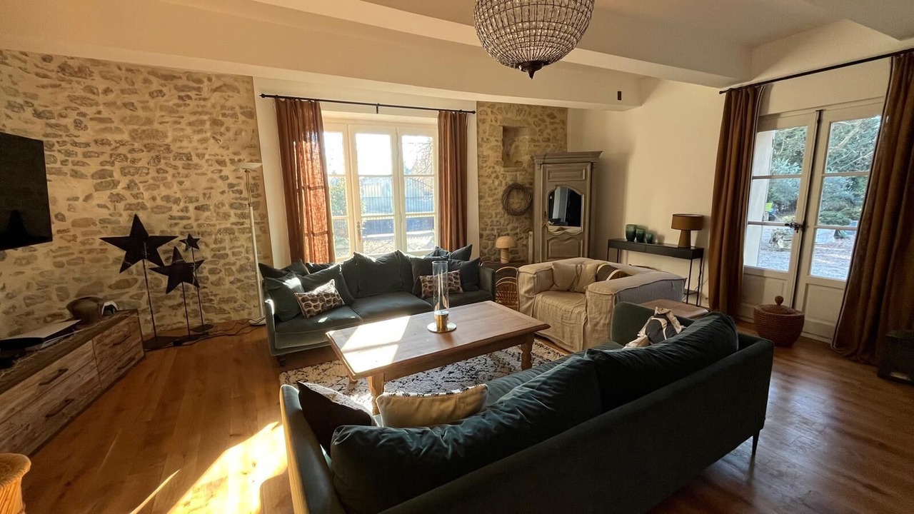Photo of Livingroom in Camaret-sur-Aigues