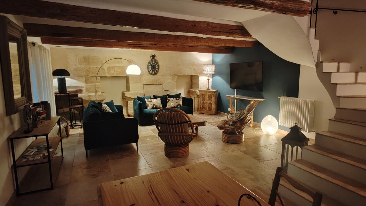 Photo of Livingroom in Camaret-sur-Aigues