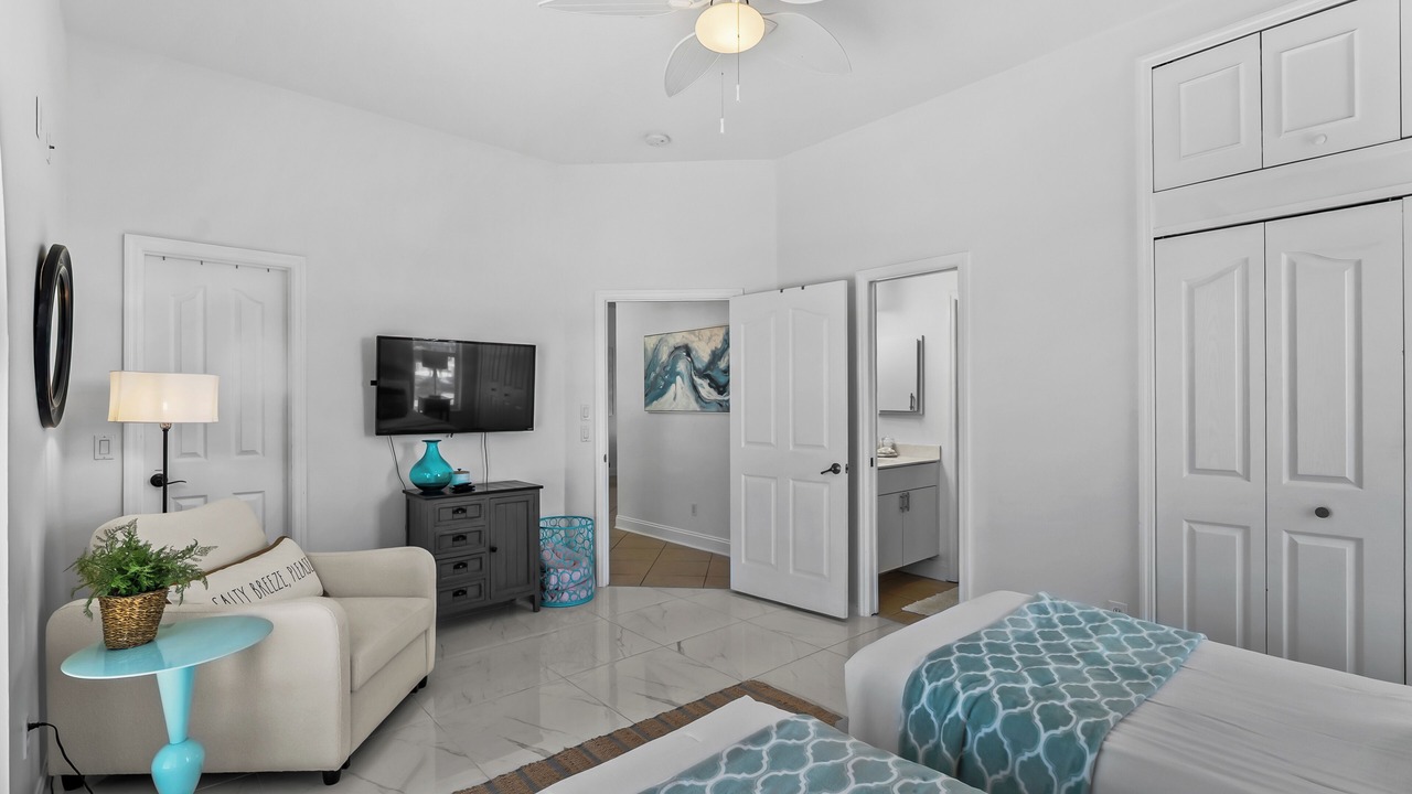 Photo of Bedroom in Englewood