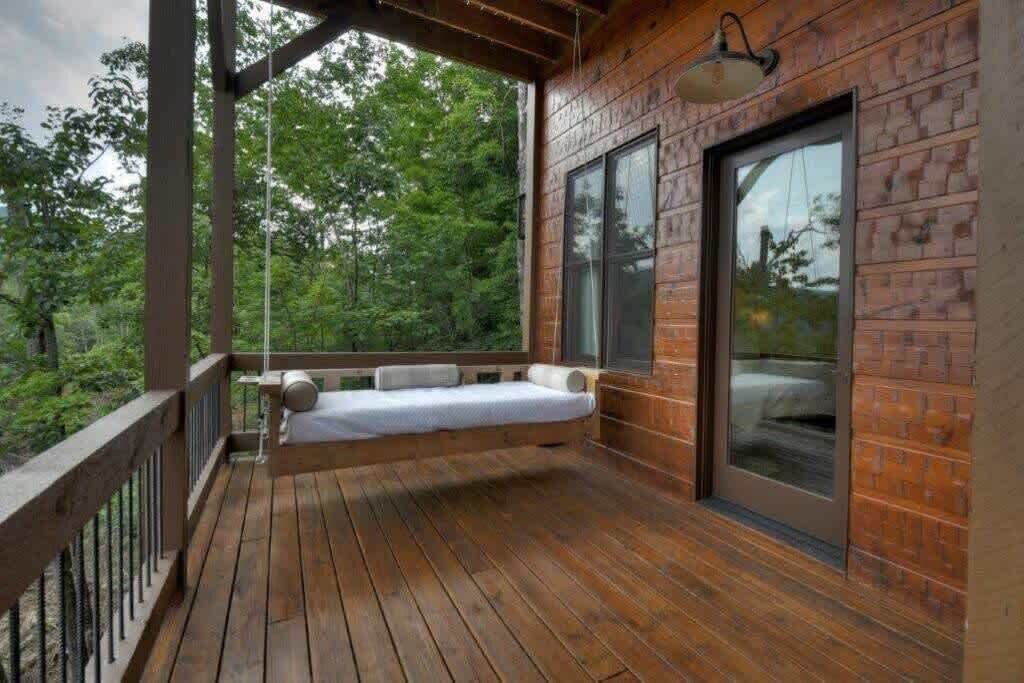 Photo of Patio Balcony in Cherry Log
