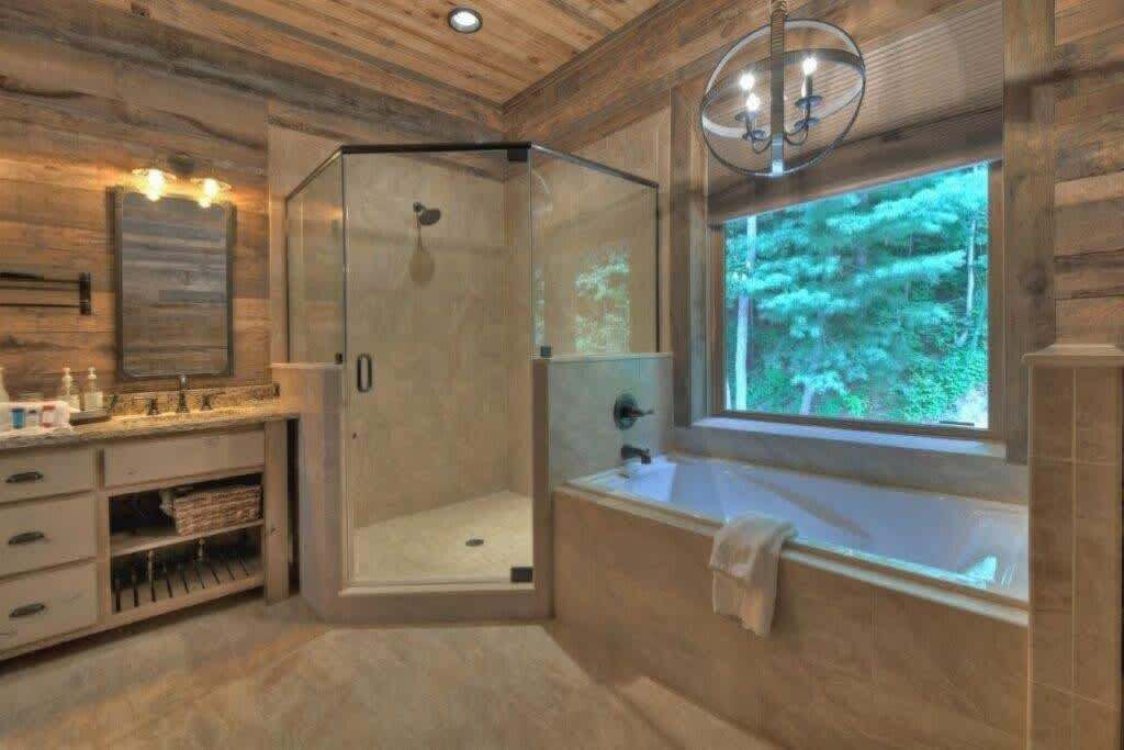 Photo of Bathroom in Cherry Log