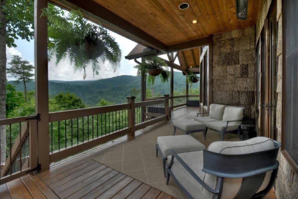 Photo of Patio Balcony in Cherry Log