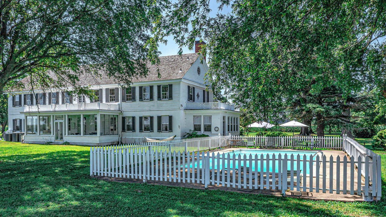 Photo of Outdoor in Saluda