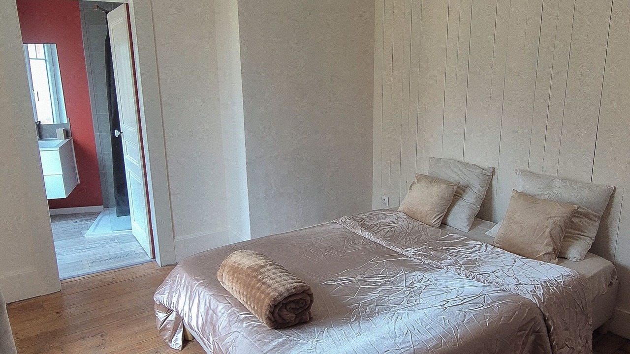 Photo of Bedroom in Les Aspres