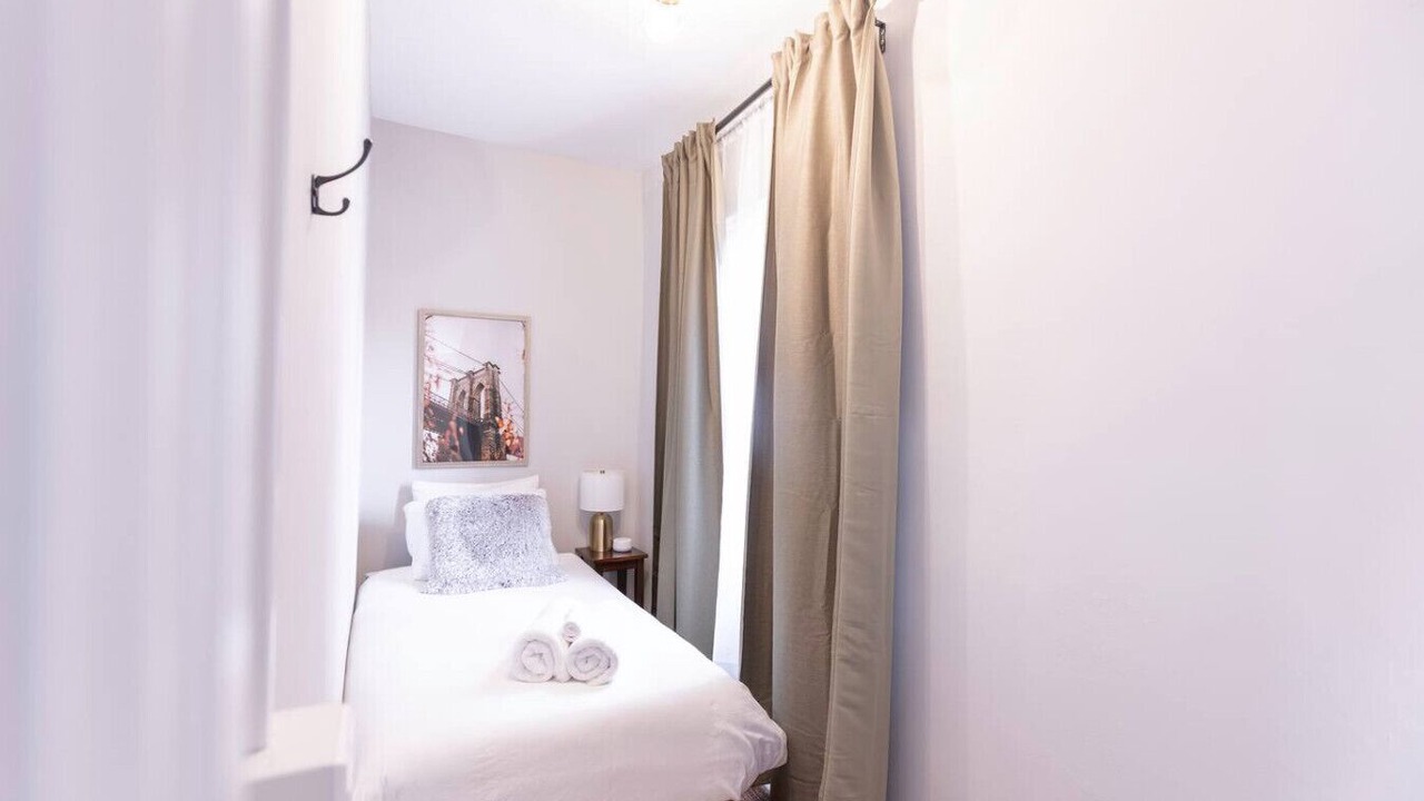 Photo of Bedroom in Victorian Village