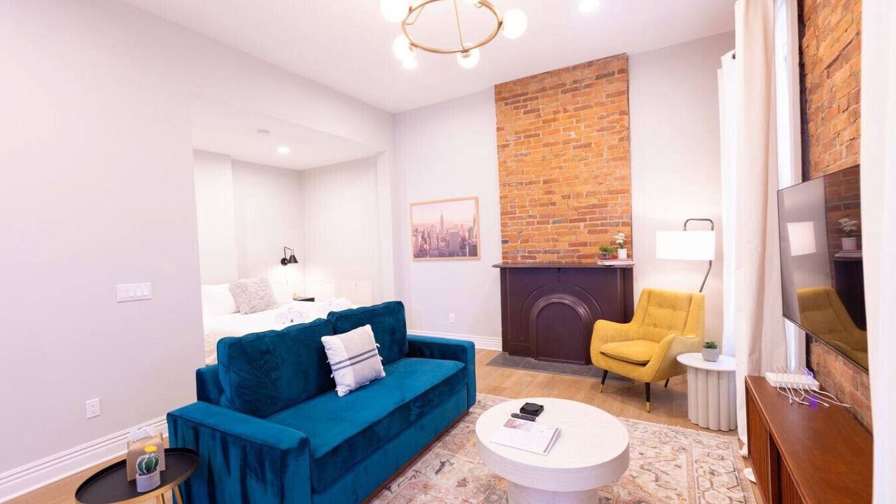 Photo of Bedroom in Victorian Village