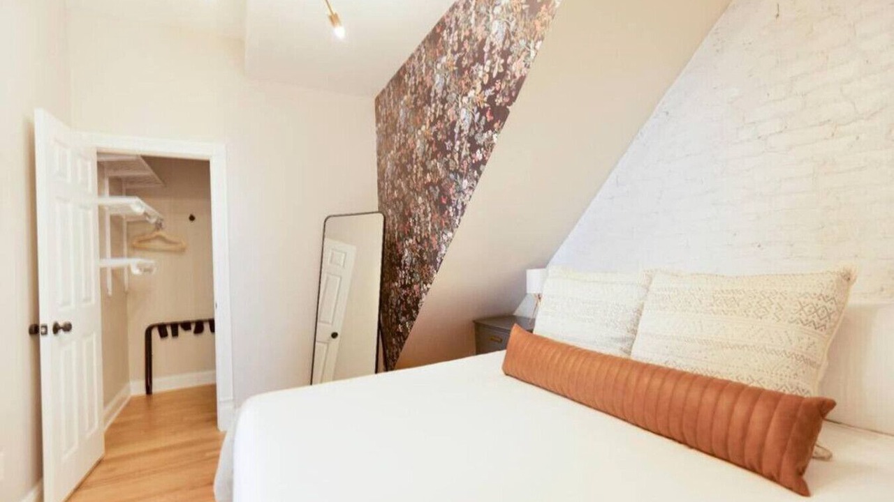 Photo of Bedroom in Victorian Village