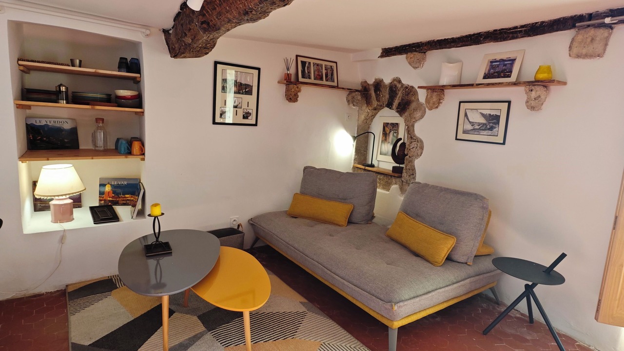 Photo of Livingroom in Villecroze