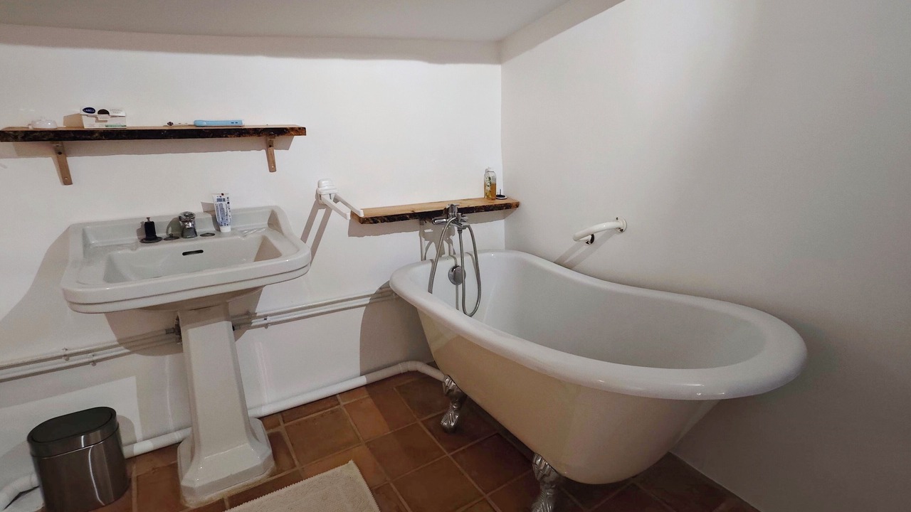 Photo of Bathroom in Villecroze
