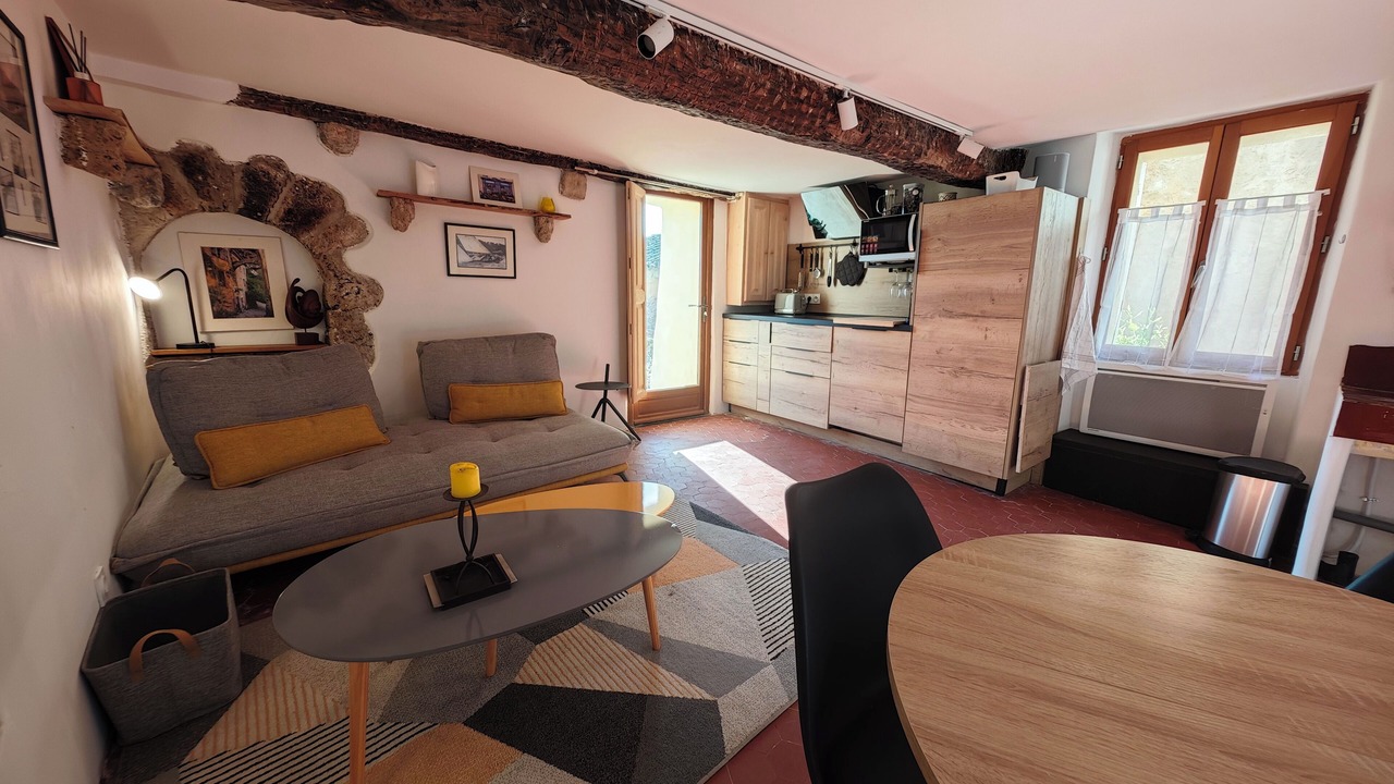 Photo of Livingroom in Villecroze