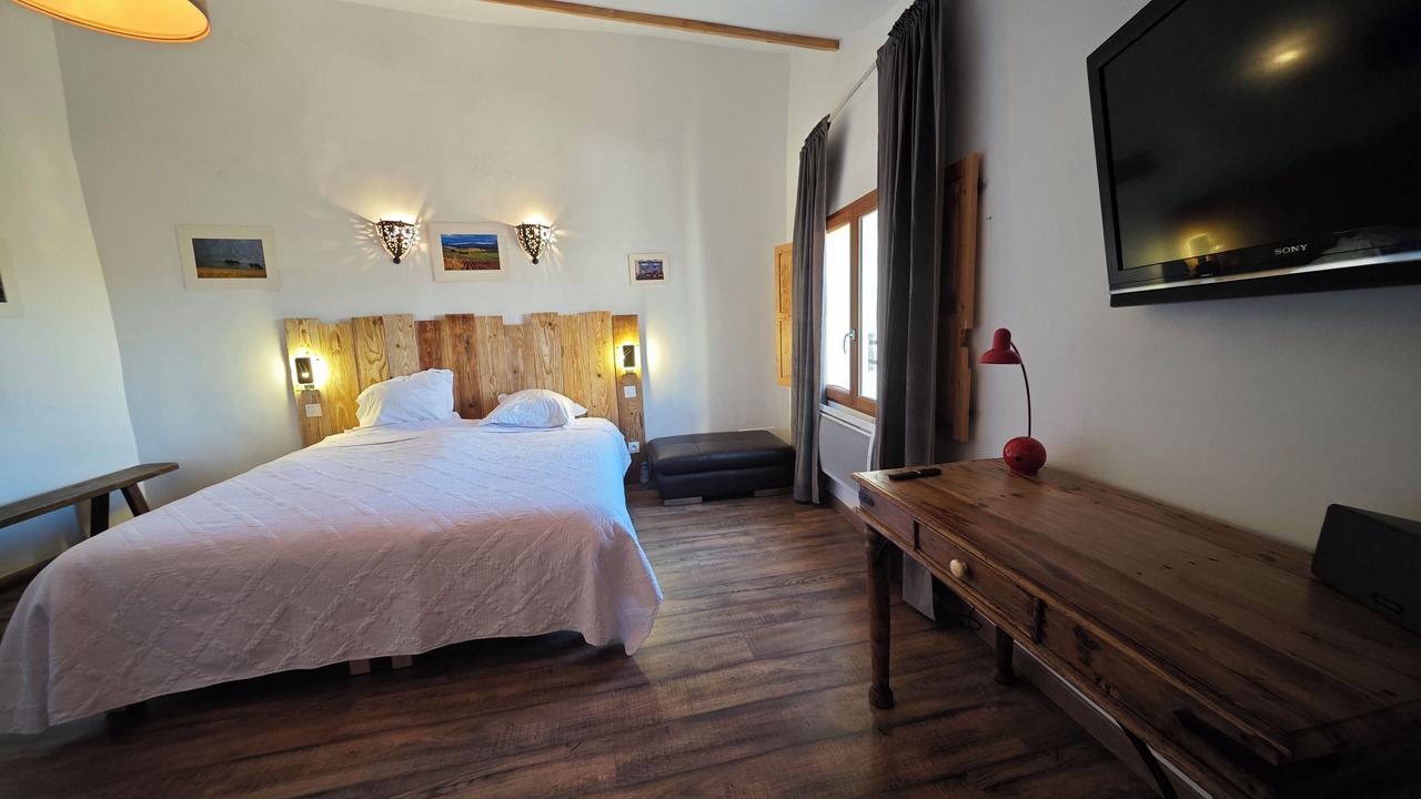 Photo of Bedroom in Villecroze
