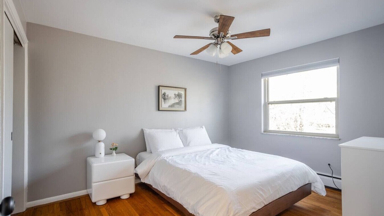 Photo of Bedroom in Oakley