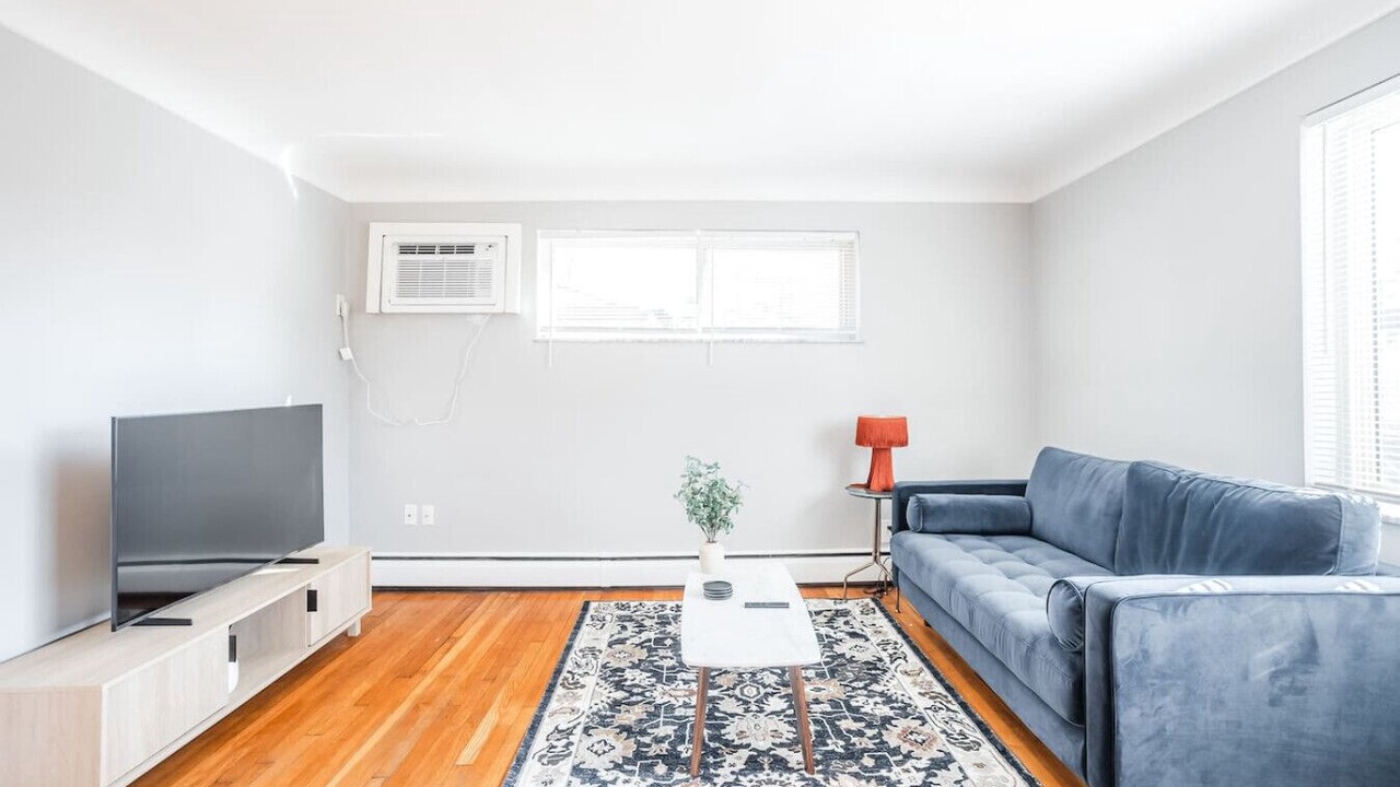 Photo of Livingroom in Oakley