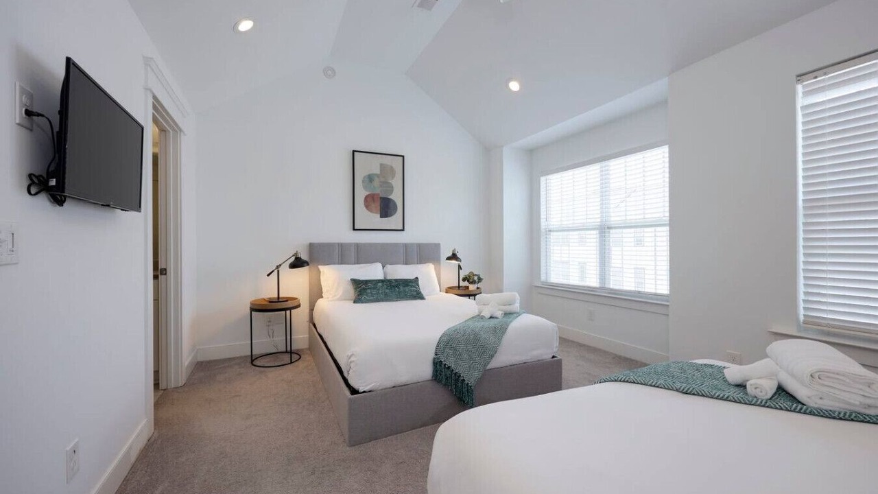 Photo of Bedroom in Charlotte Park