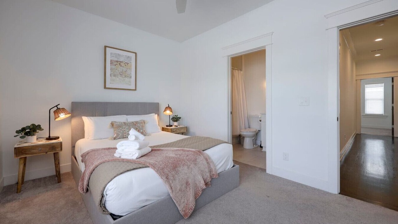 Photo of Bedroom in Charlotte Park