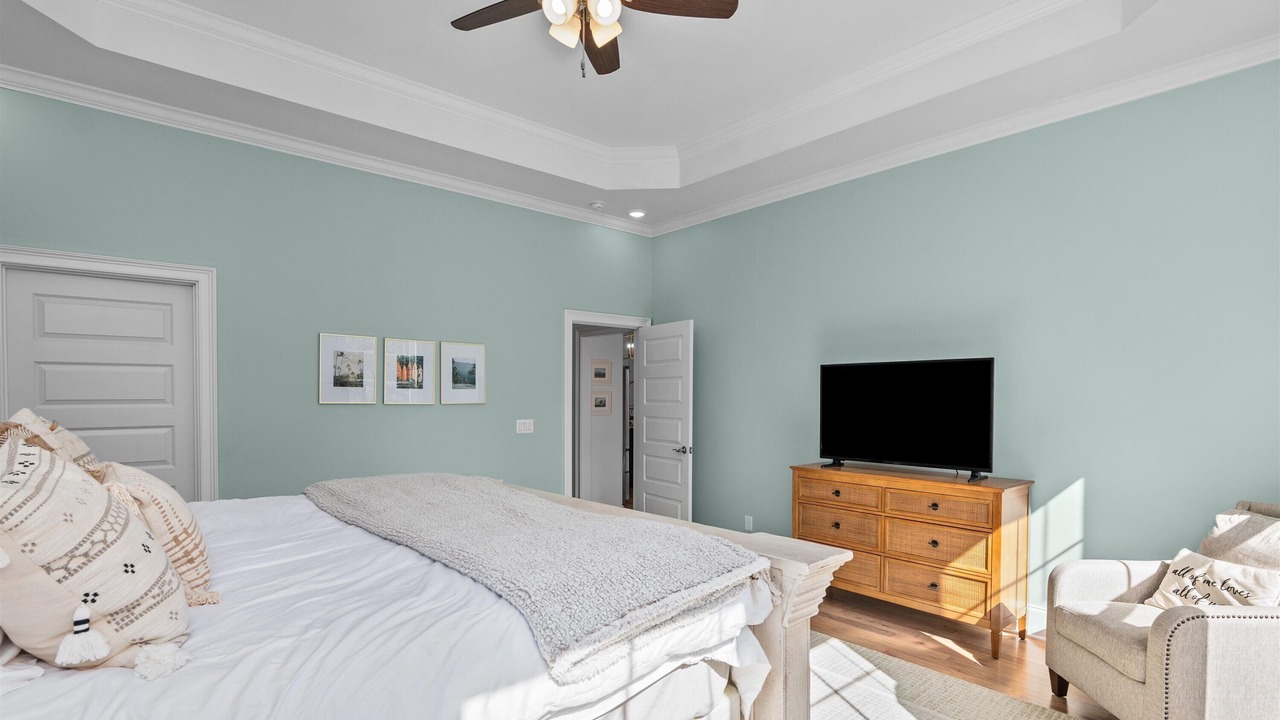 Photo of Bedroom in Evans