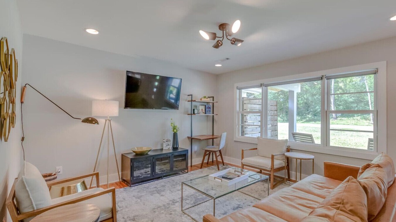 Photo of Livingroom in Franklin