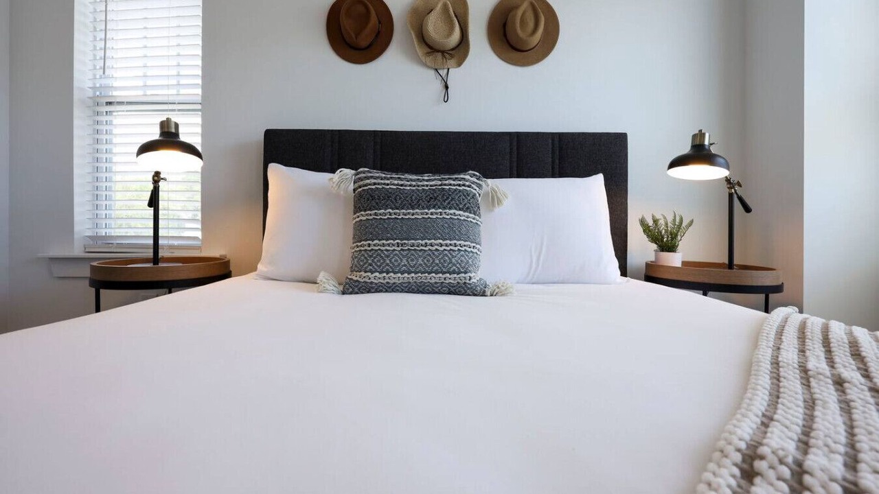 Photo of Bedroom in Charlotte Park