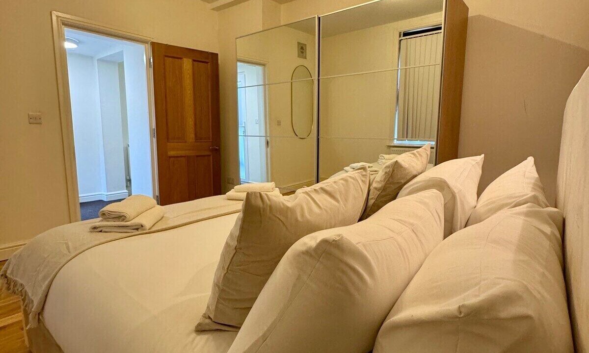 Photo of Others in Westbourne