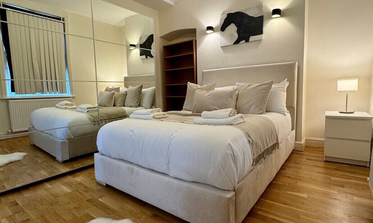 Photo of Others in Westbourne