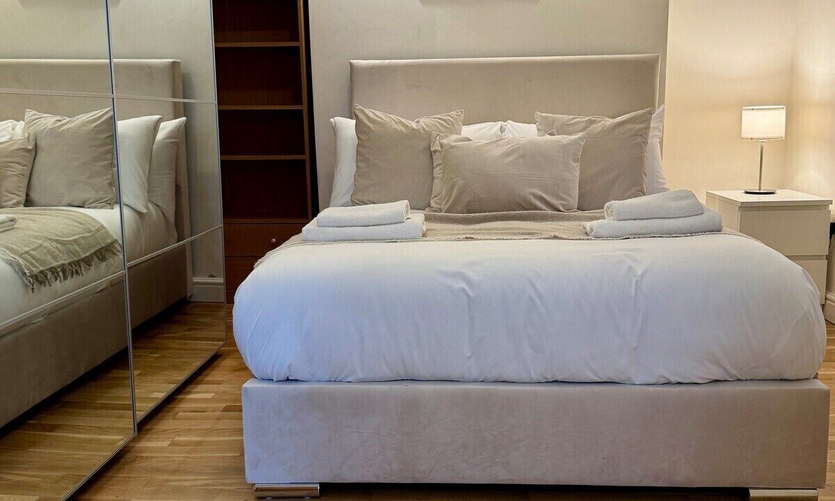 Photo of Others in Westbourne